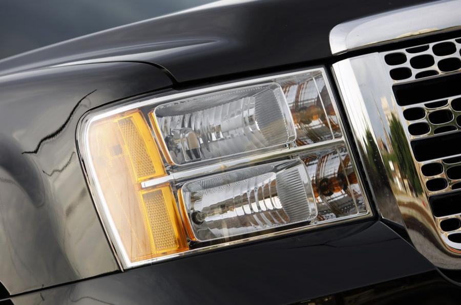  GMC Sierra Denali 2011 года  (фото 11 из 42)